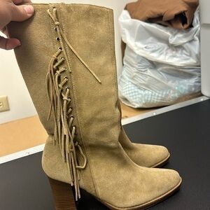 Vintage expressions, leather boots size 8.5